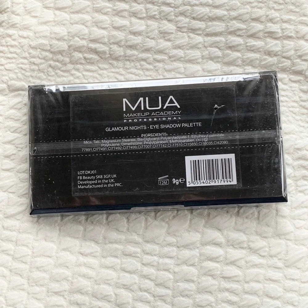 MUA Makeup Academy Professional Glamour Nights Eyeshadow Palette - Picture 2 of 4
